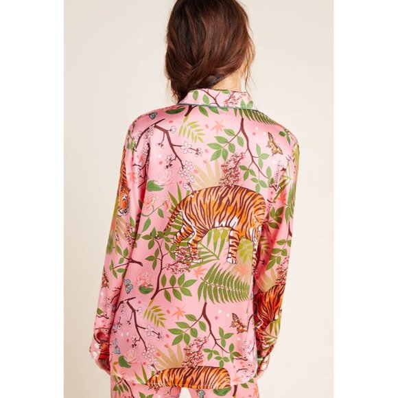 Karen Mabon Anthropologie Womens Tiger Blossom Silk Sleep Shirt Button Up Small - Picture 2 of 8